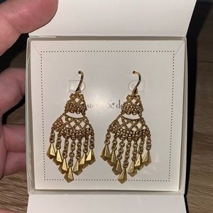 Alilia Lace Chandelier earrings